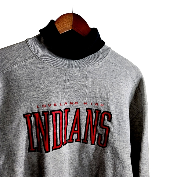 Vintage Made in USA Mock Crewneck Sweatshirt. Perfect Condition! - Picture 3 of 5